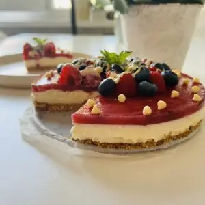 Cheesecake cu zmeură fără coacere reteta