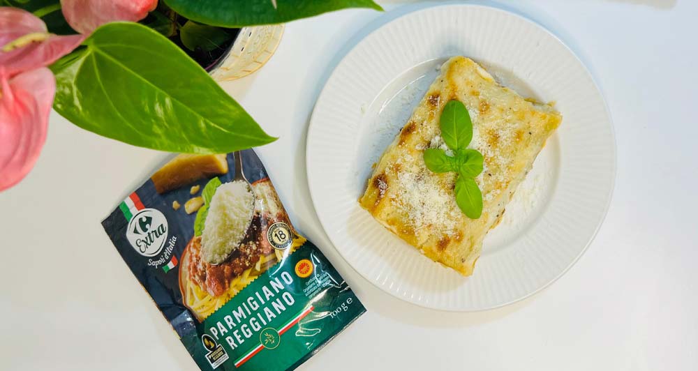 Cannelloni cu Sos Bolognese si Parmezan